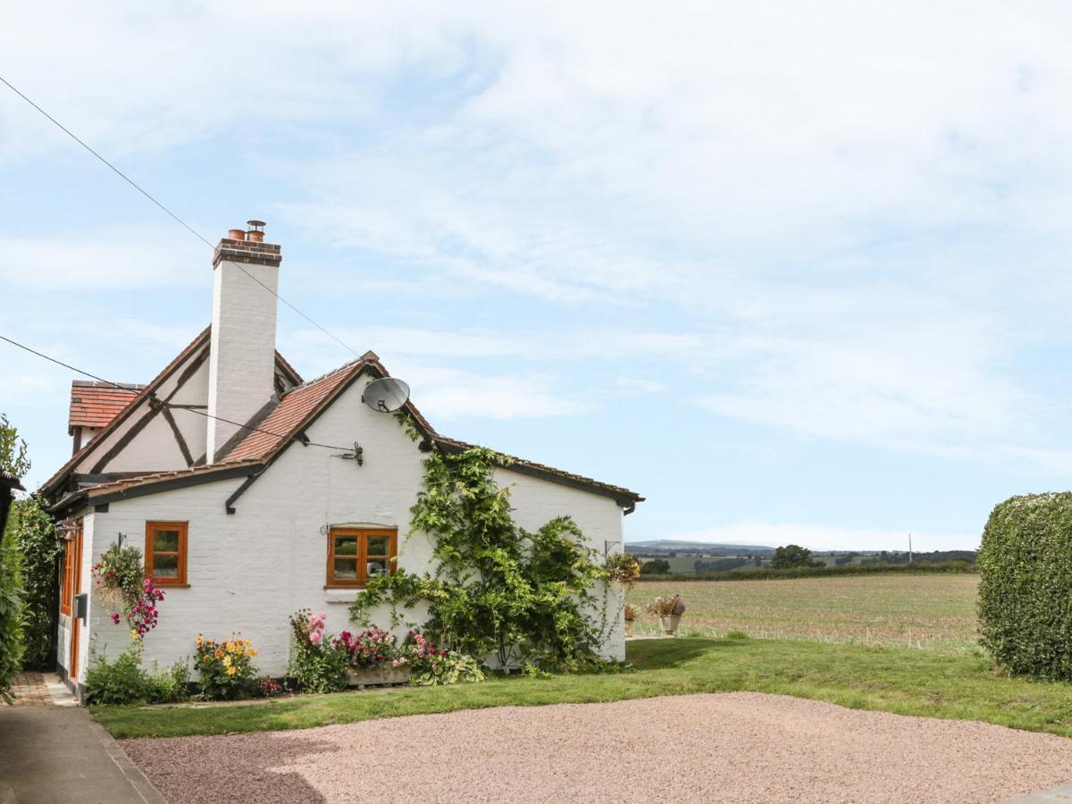 Little Pound House Villa Mamble Екстериор снимка