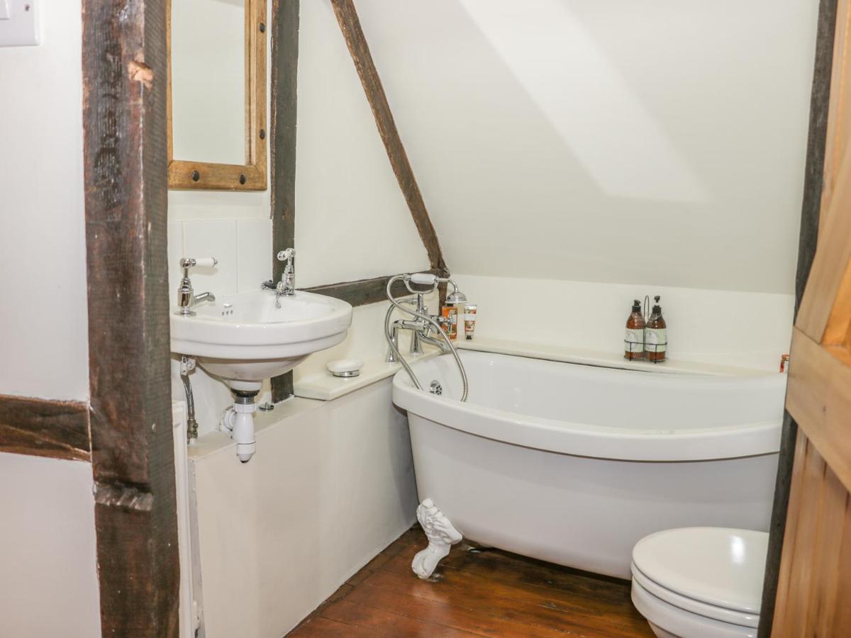 Little Pound House Villa Mamble Екстериор снимка
