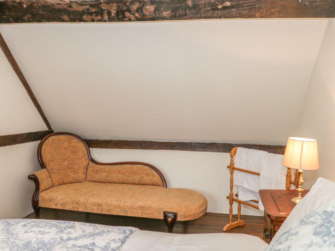 Little Pound House Villa Mamble Екстериор снимка